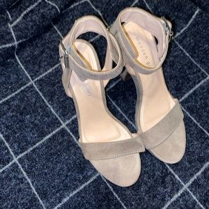 Madden girl chunky high heals